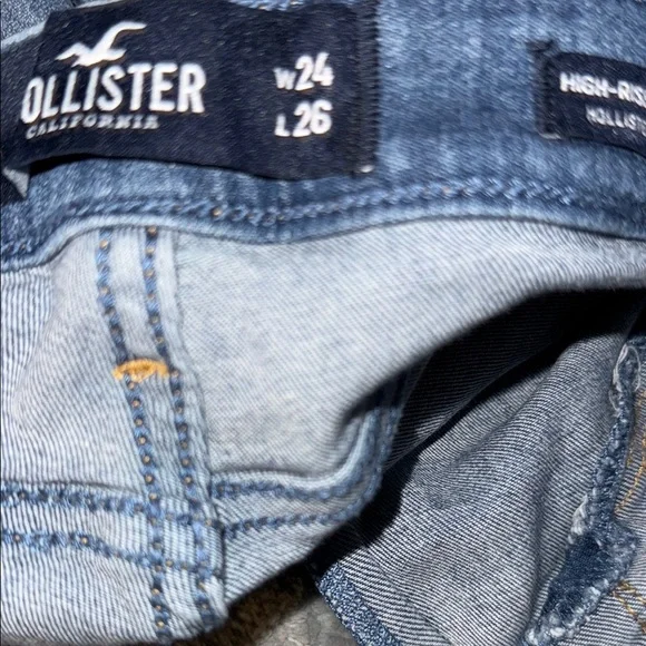 Hollister Blue Skinny Jeans with Distressed Style - Picture 2 of 8